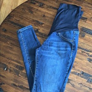 A:Glow maternity jeggings size 2